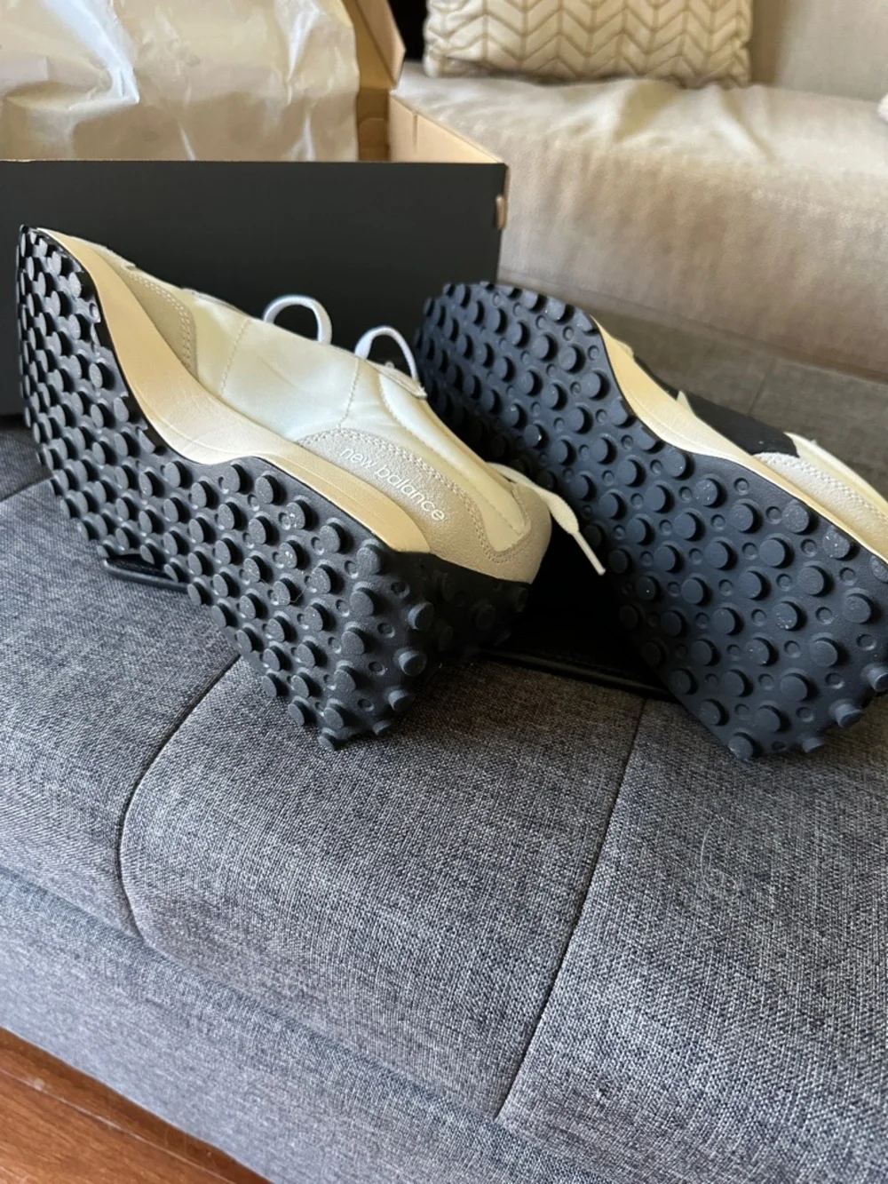 Women’s New Balance 327 Sneakers (WS327FE) - Picture 6 of 7